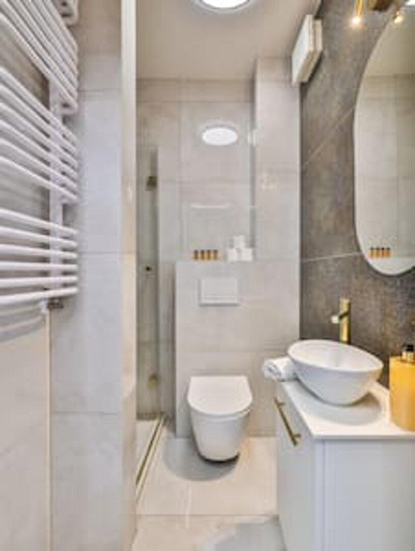 ESSA DEVELOPMENT  SPÓŁKA Z OGRANICZONĄ ODPOWIEDZIALNOŚCIĄ - 8
