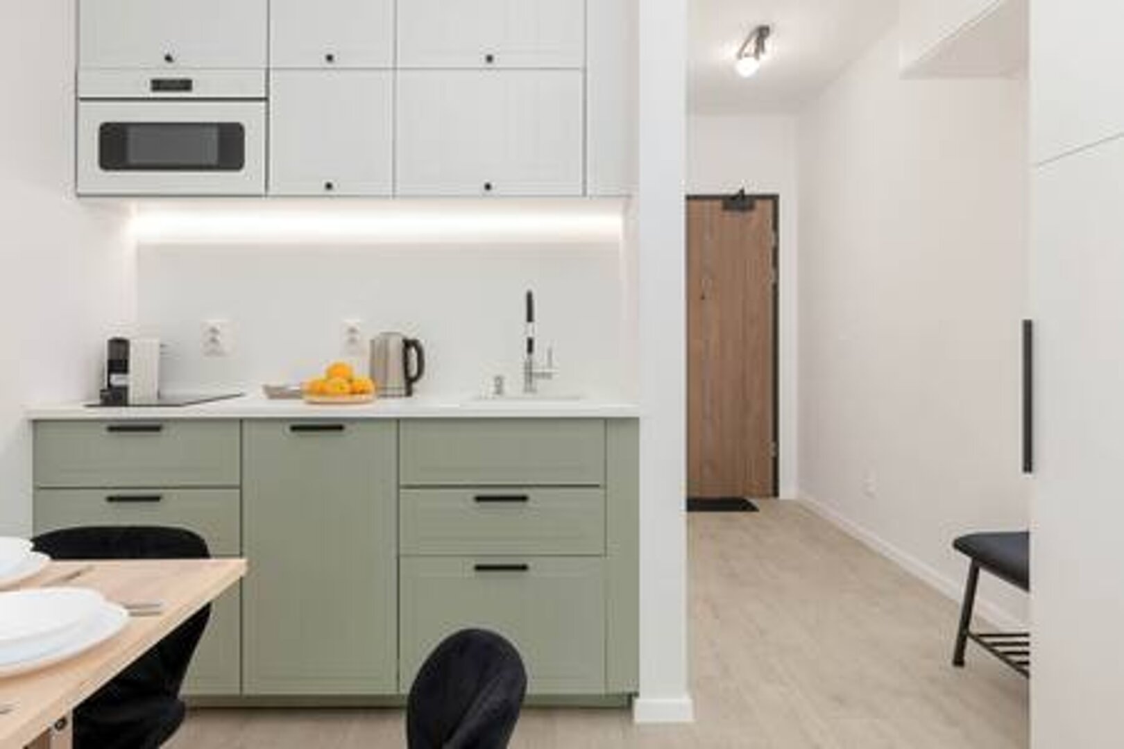 ESSA DEVELOPMENT SPÓŁKA Z OGRANICZONĄ ODPOWIEDZIALNOŚCIĄ - 8