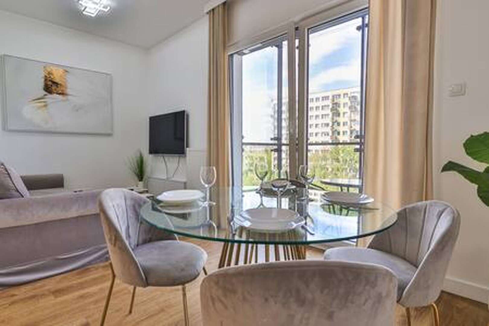 ESSA DEVELOPMENT  SPÓŁKA Z OGRANICZONĄ ODPOWIEDZIALNOŚCIĄ - 19