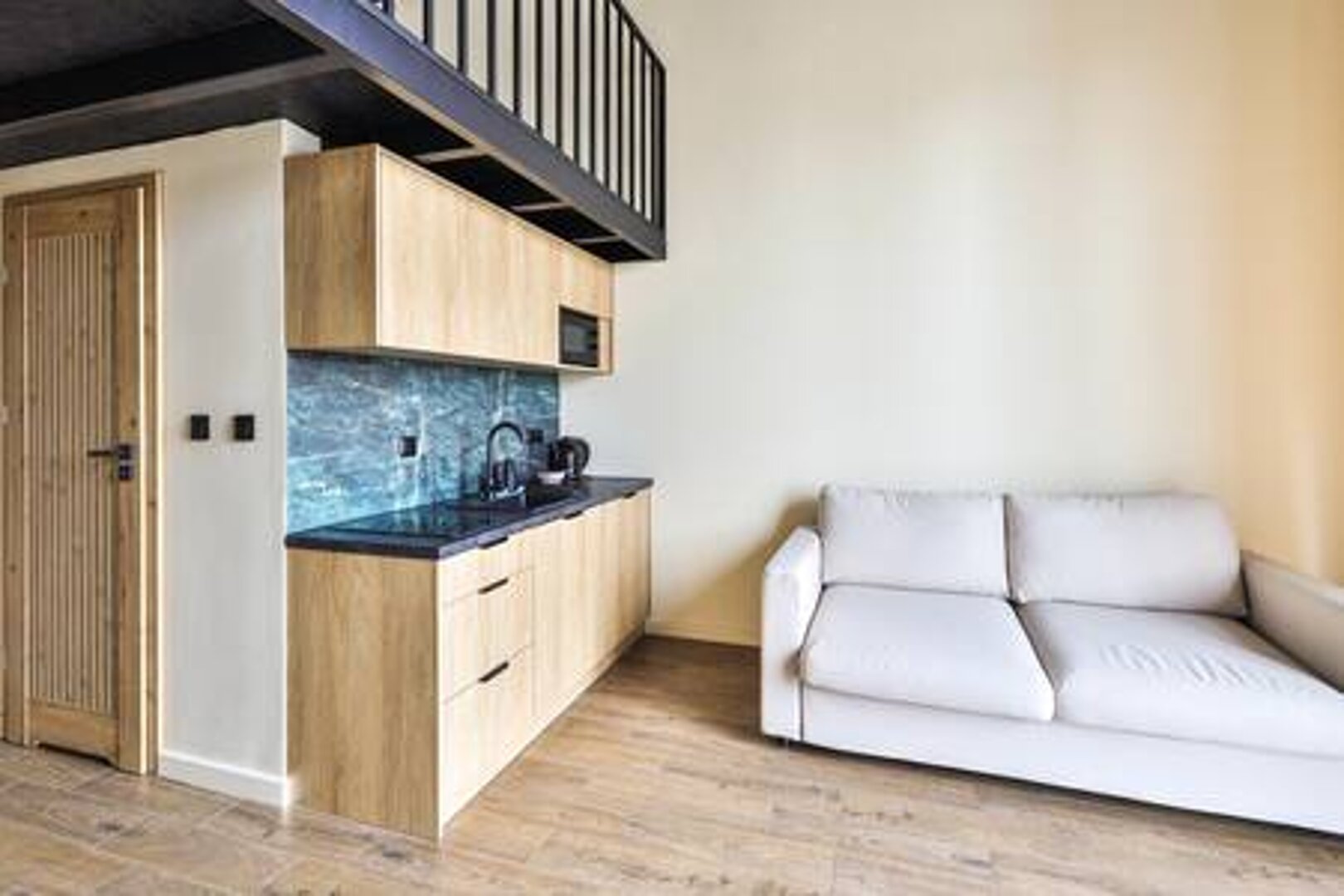 ESSA DEVELOPMENT SPÓŁKA Z OGRANICZONĄ ODPOWIEDZIALNOŚCIĄ - 12