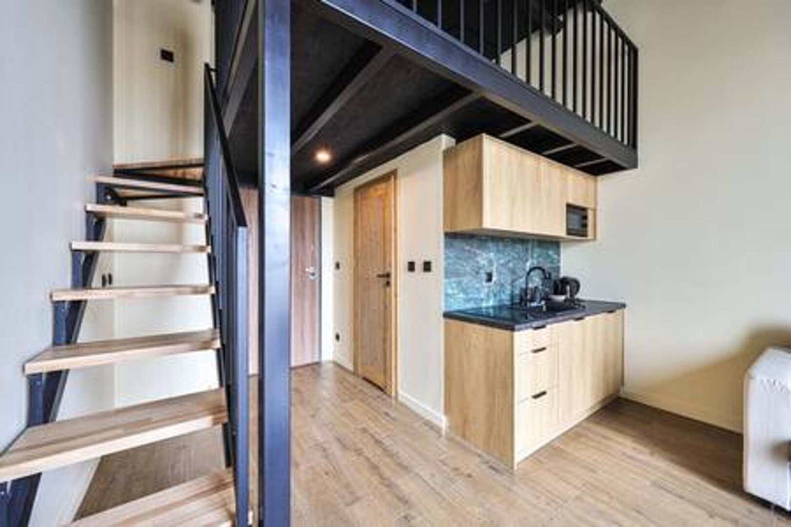 ESSA DEVELOPMENT SPÓŁKA Z OGRANICZONĄ ODPOWIEDZIALNOŚCIĄ - 14