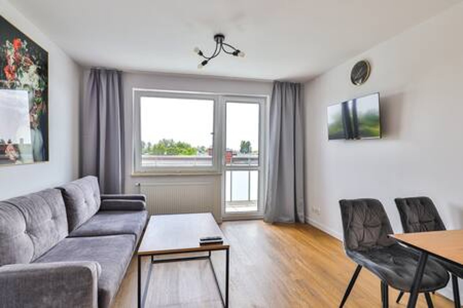 ESSA DEVELOPMENT  SPÓŁKA Z OGRANICZONĄ ODPOWIEDZIALNOŚCIĄ - 15
