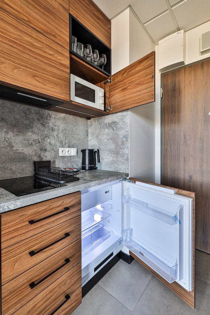 ESSA DEVELOPMENT SPÓŁKA Z OGRANICZONĄ ODPOWIEDZIALNOŚCIĄ - 8