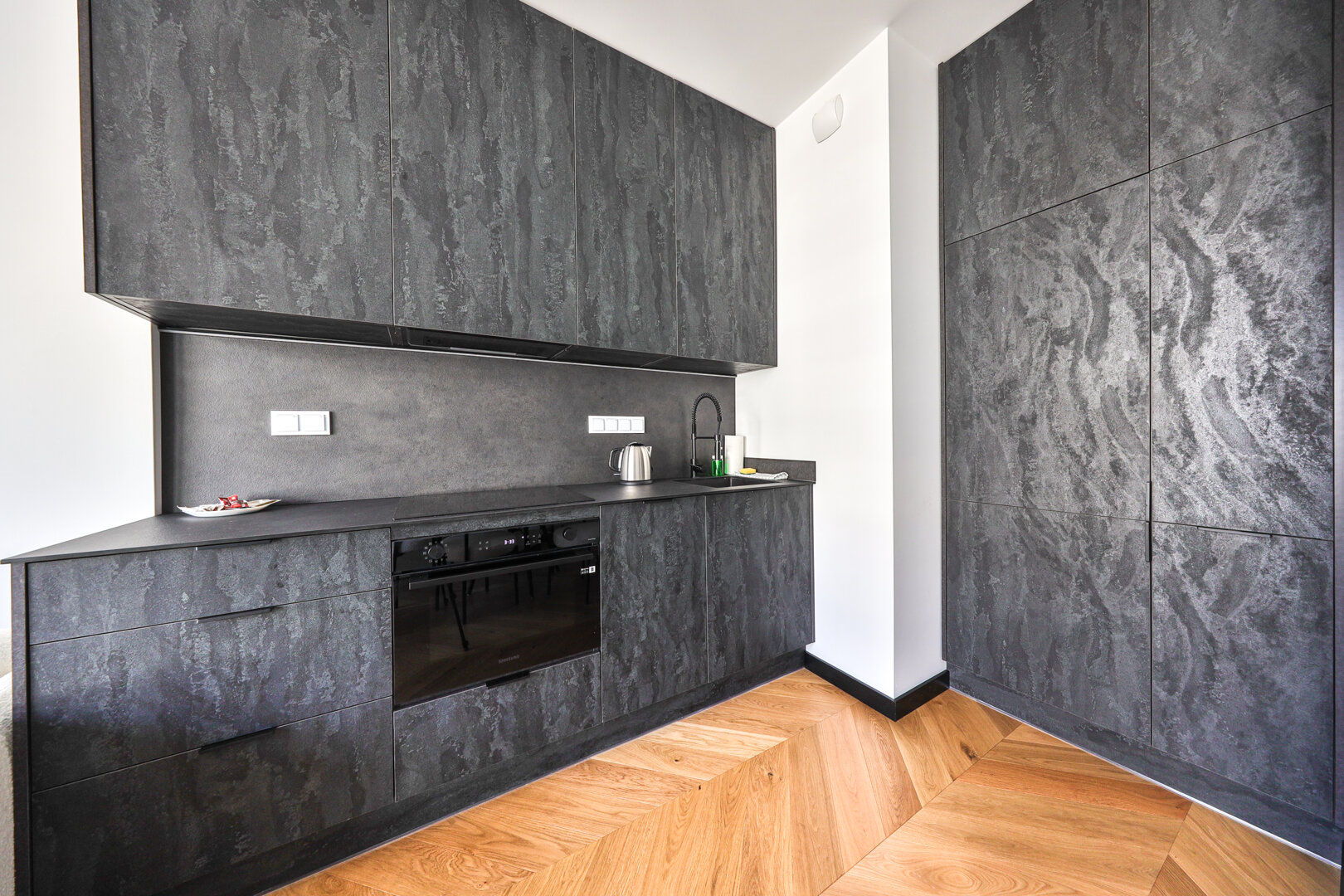 ESSA DEVELOPMENT SPÓŁKA Z OGRANICZONĄ ODPOWIEDZIALNOŚCIĄ - 6