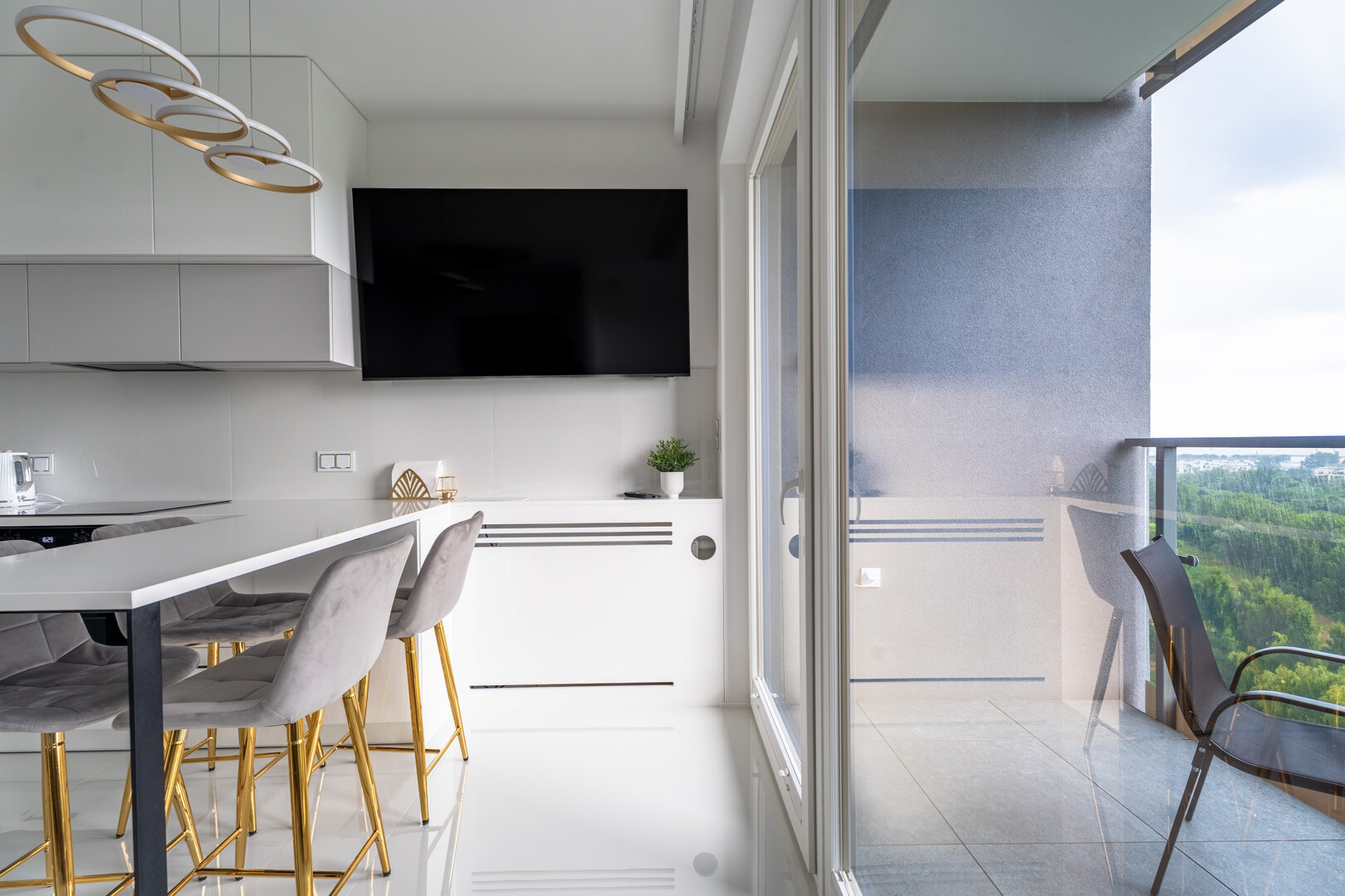 ESSA DEVELOPMENT  SPÓŁKA Z OGRANICZONĄ ODPOWIEDZIALNOŚCIĄ - 5