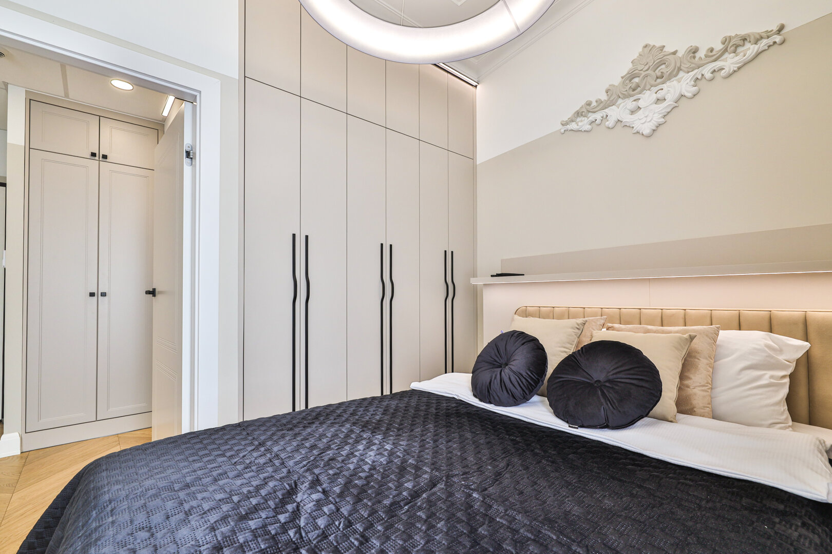 ESSA DEVELOPMENT SPÓŁKA Z OGRANICZONĄ ODPOWIEDZIALNOŚCIĄ - 11