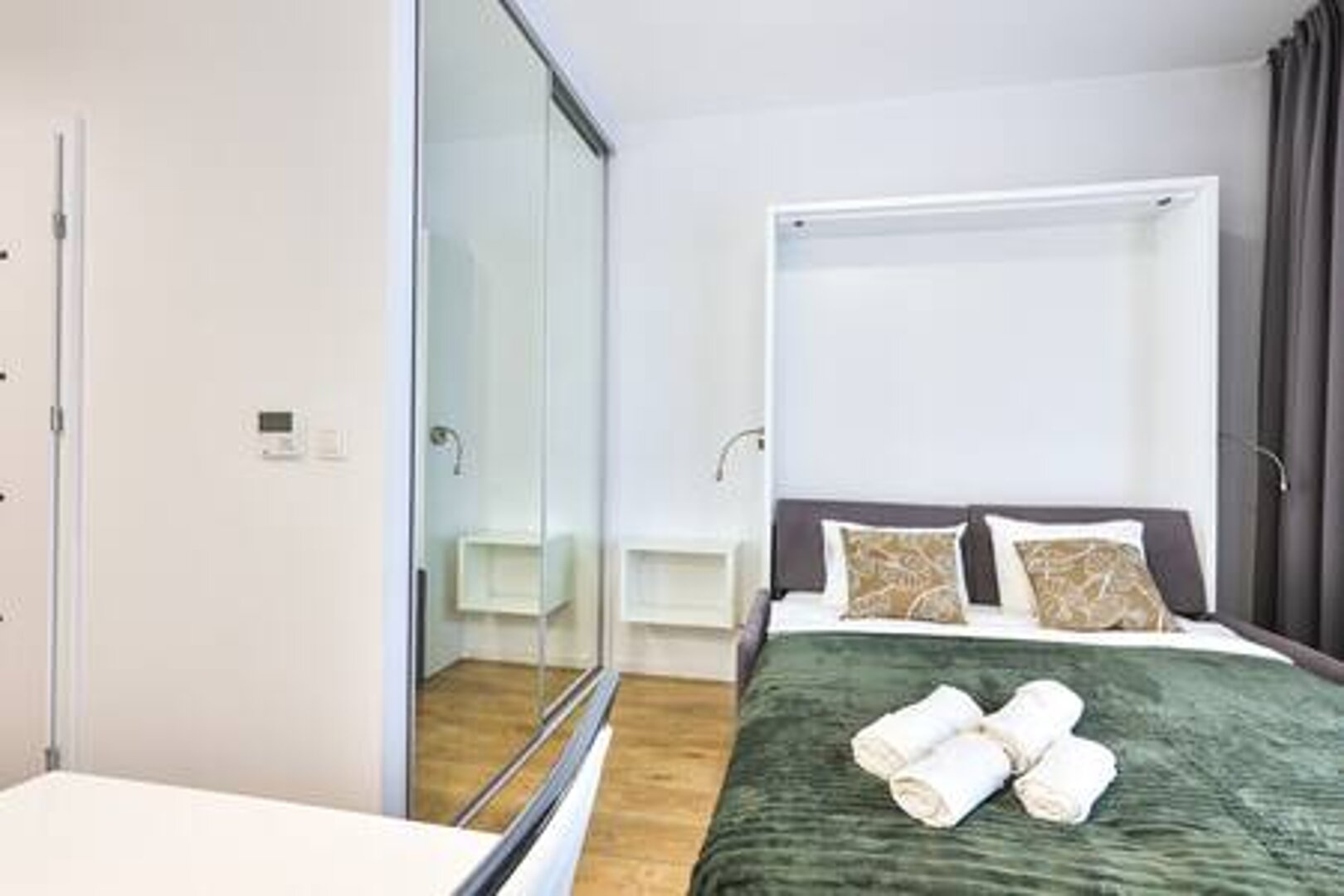 ESSA DEVELOPMENT SPÓŁKA Z OGRANICZONĄ ODPOWIEDZIALNOŚCIĄ - 12