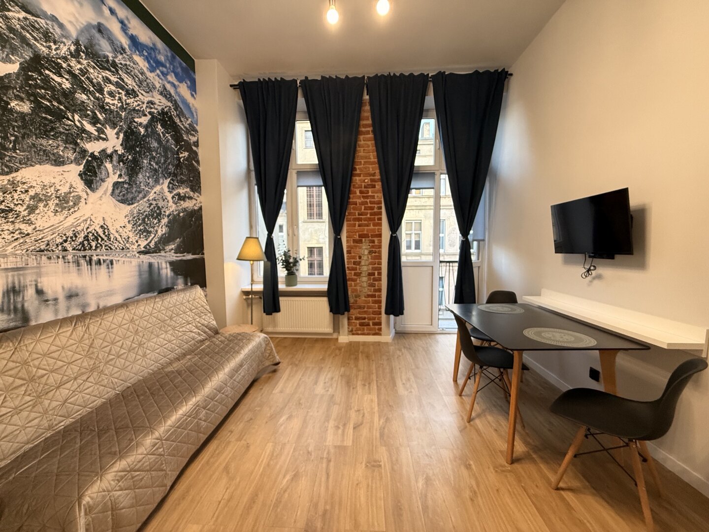 ESSA DEVELOPMENT SPÓŁKA Z OGRANICZONĄ ODPOWIEDZIALNOŚCIĄ - 4