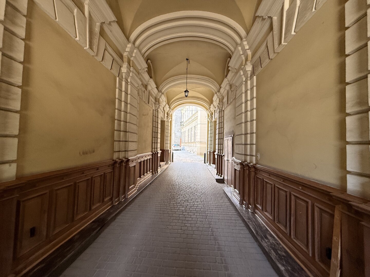 ESSA DEVELOPMENT SPÓŁKA Z OGRANICZONĄ ODPOWIEDZIALNOŚCIĄ - 12