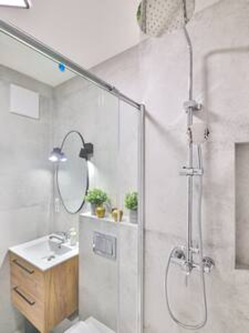 ESSA DEVELOPMENT SPÓŁKA Z OGRANICZONĄ ODPOWIEDZIALNOŚCIĄ - 14