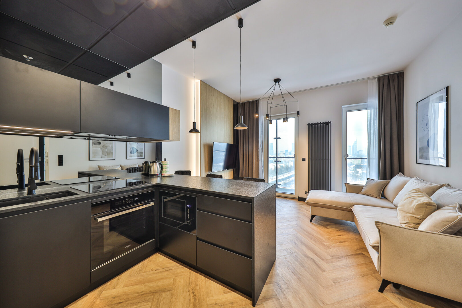 ESSA DEVELOPMENT SPÓŁKA Z OGRANICZONĄ ODPOWIEDZIALNOŚCIĄ - 7