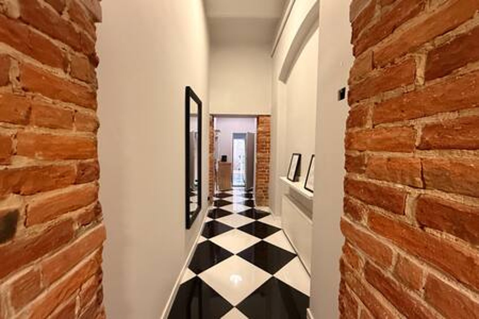 ESSA DEVELOPMENT SPÓŁKA Z OGRANICZONĄ ODPOWIEDZIALNOŚCIĄ - 10