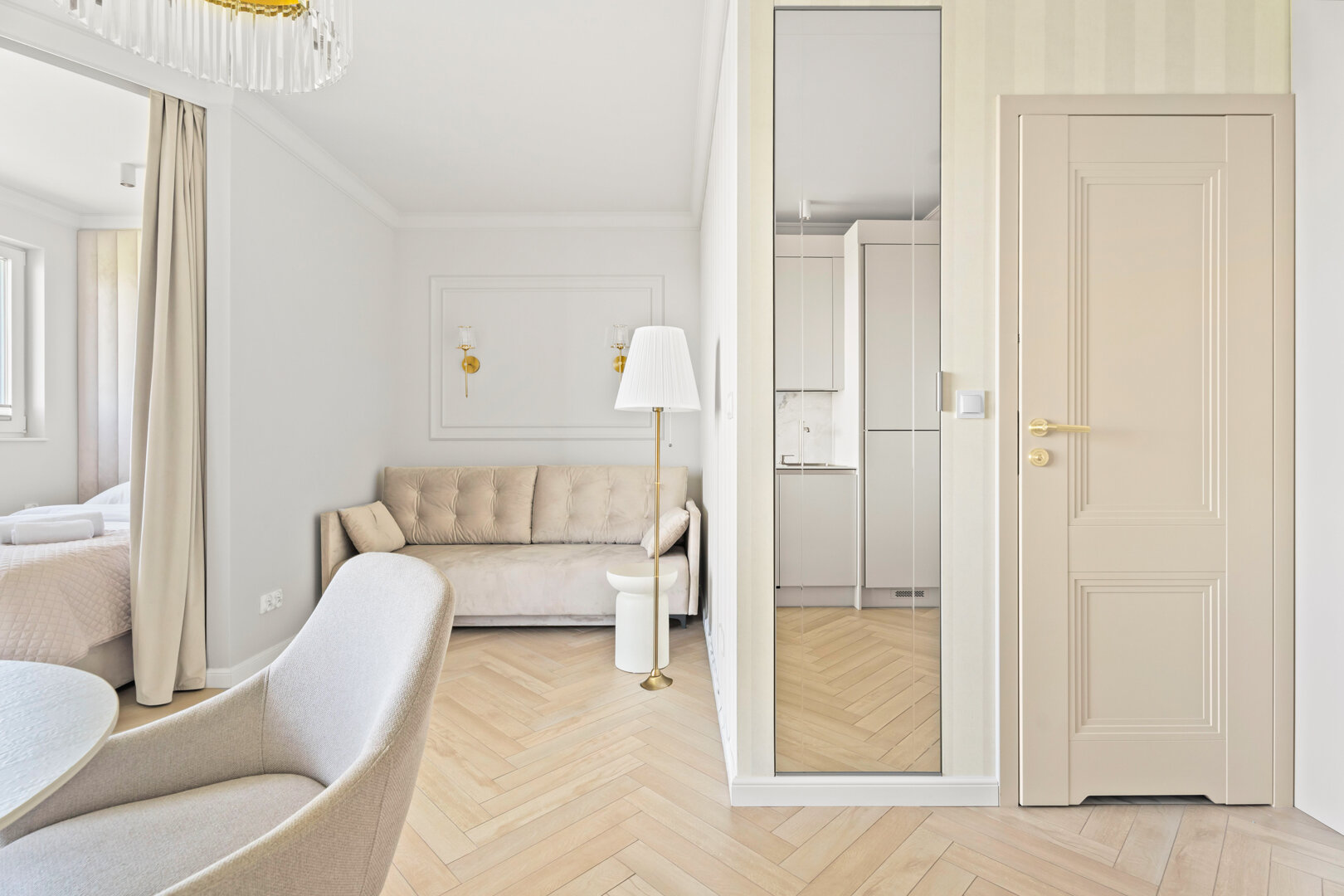 ESSA DEVELOPMENT SPÓŁKA Z OGRANICZONĄ ODPOWIEDZIALNOŚCIĄ - 5