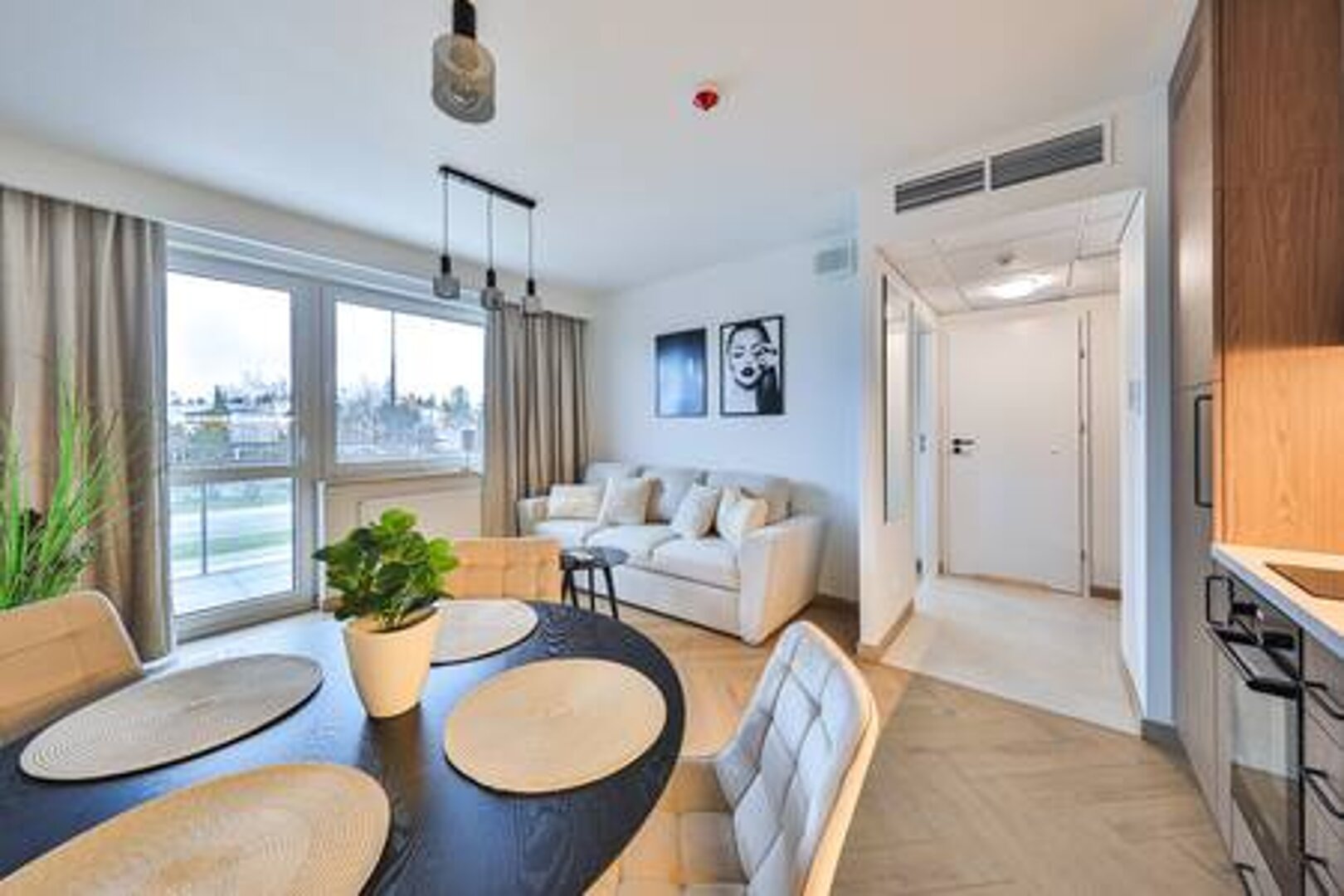 ESSA DEVELOPMENT SPÓŁKA Z OGRANICZONĄ ODPOWIEDZIALNOŚCIĄ - 2