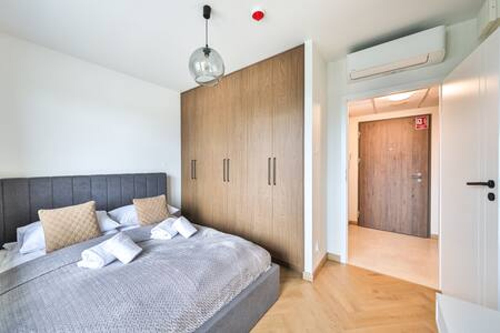 ESSA DEVELOPMENT SPÓŁKA Z OGRANICZONĄ ODPOWIEDZIALNOŚCIĄ - 8