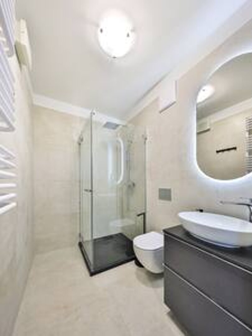 ESSA DEVELOPMENT SPÓŁKA Z OGRANICZONĄ ODPOWIEDZIALNOŚCIĄ - 24