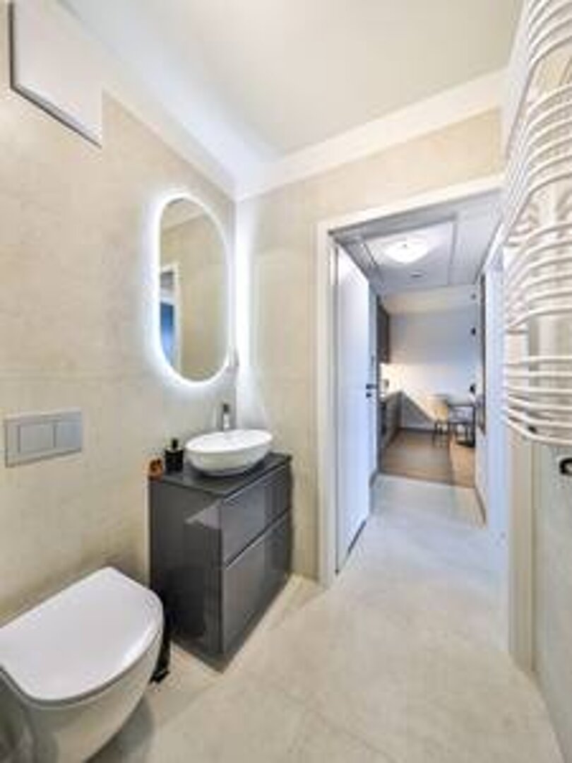 ESSA DEVELOPMENT SPÓŁKA Z OGRANICZONĄ ODPOWIEDZIALNOŚCIĄ - 13