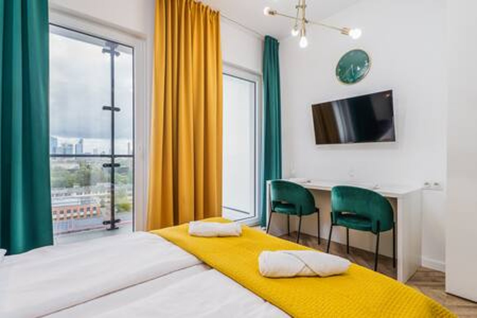 ESSA DEVELOPMENT SPÓŁKA Z OGRANICZONĄ ODPOWIEDZIALNOŚCIĄ - 9
