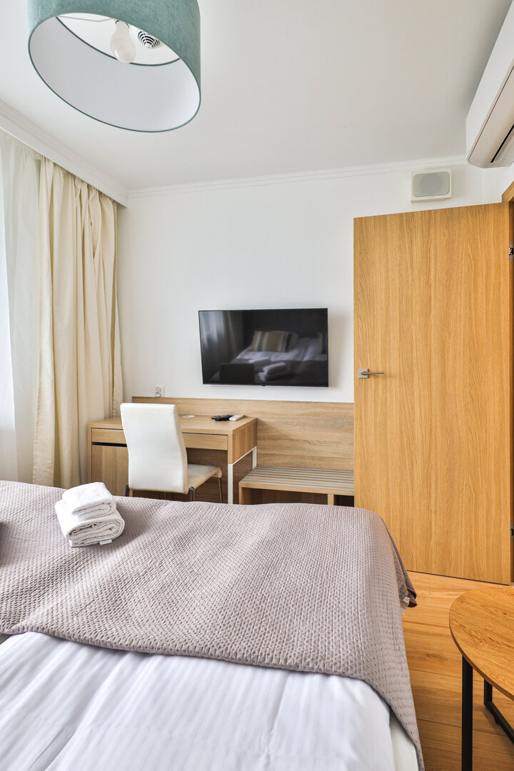 ESSA DEVELOPMENT SPÓŁKA Z OGRANICZONĄ ODPOWIEDZIALNOŚCIĄ - 13