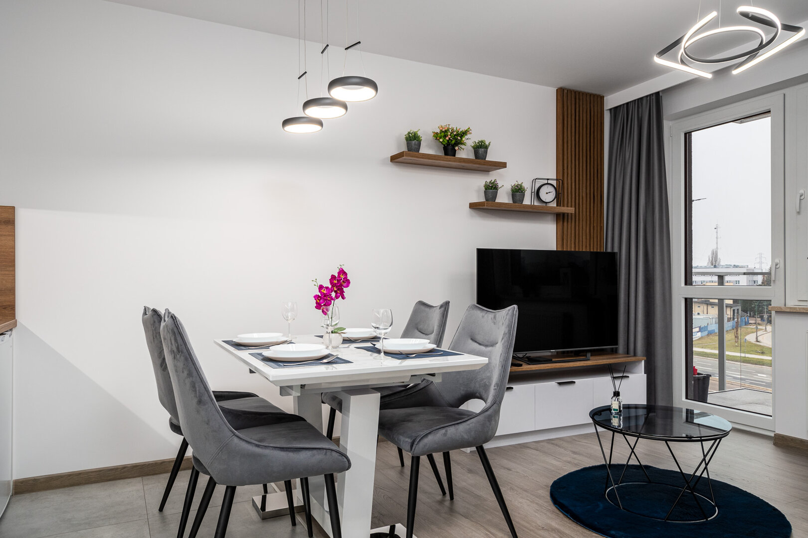 ESSA DEVELOPMENT  SPÓŁKA Z OGRANICZONĄ ODPOWIEDZIALNOŚCIĄ - 5
