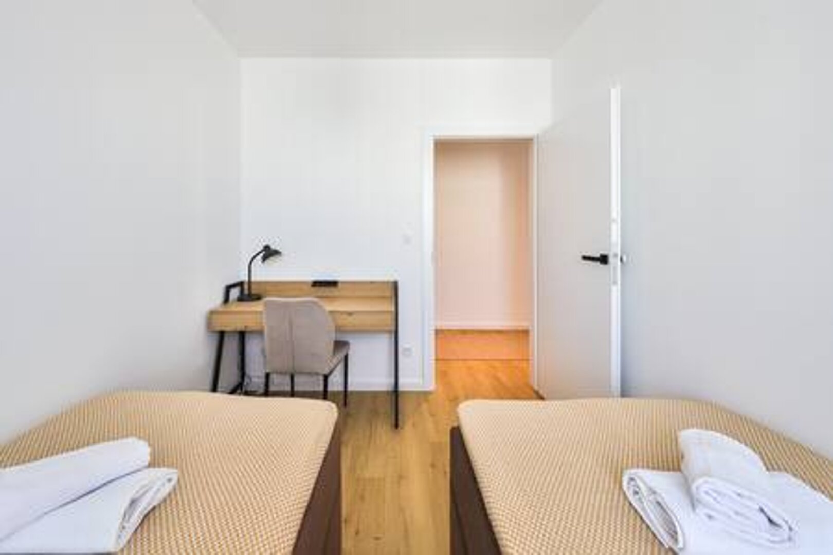 ESSA DEVELOPMENT  SPÓŁKA Z OGRANICZONĄ ODPOWIEDZIALNOŚCIĄ - 13