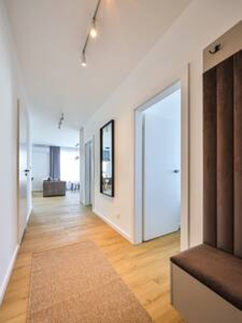 ESSA DEVELOPMENT  SPÓŁKA Z OGRANICZONĄ ODPOWIEDZIALNOŚCIĄ - 11