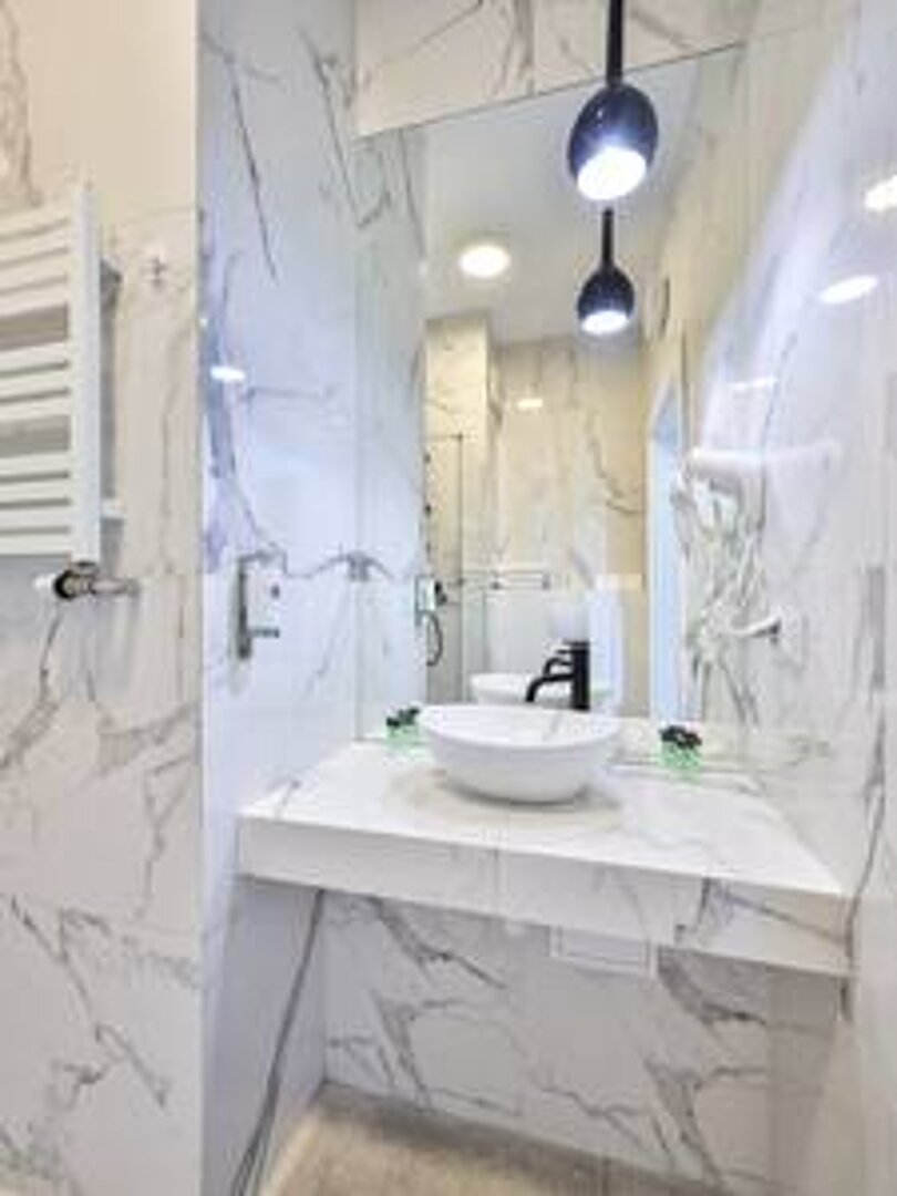 ESSA DEVELOPMENT SPÓŁKA Z OGRANICZONĄ ODPOWIEDZIALNOŚCIĄ - 16