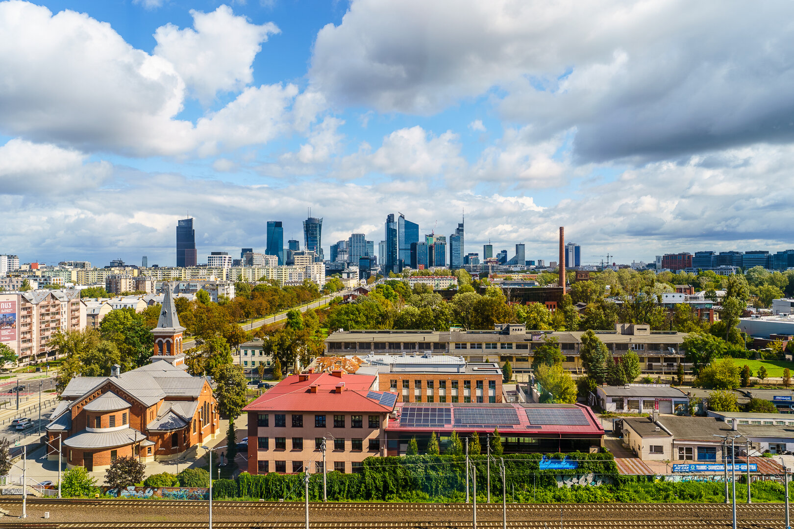 ESSA DEVELOPMENT SPÓŁKA Z OGRANICZONĄ ODPOWIEDZIALNOŚCIĄ - 15