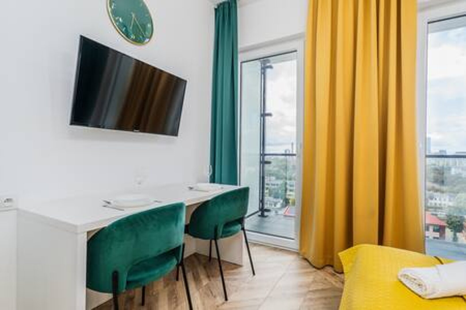 ESSA DEVELOPMENT SPÓŁKA Z OGRANICZONĄ ODPOWIEDZIALNOŚCIĄ - 4