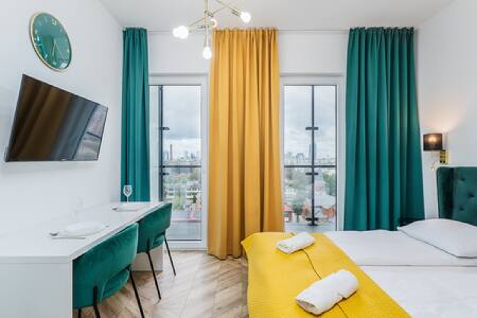 ESSA DEVELOPMENT SPÓŁKA Z OGRANICZONĄ ODPOWIEDZIALNOŚCIĄ - 8